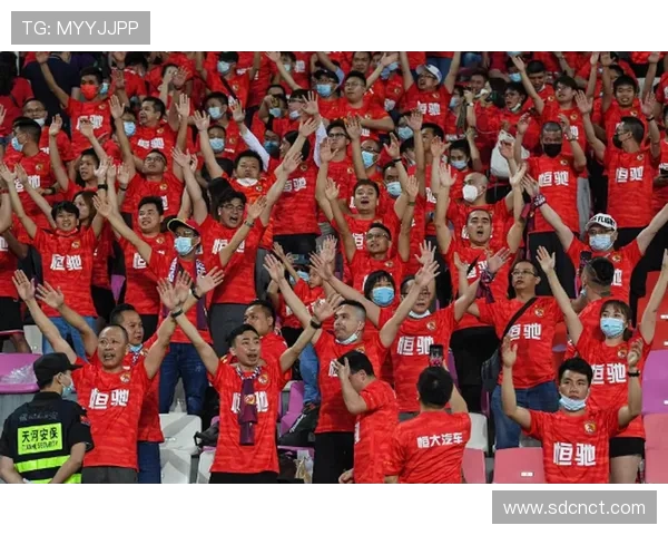 中超联赛更新：球队表现稳健，赛事回顾展现竞争力增强态势