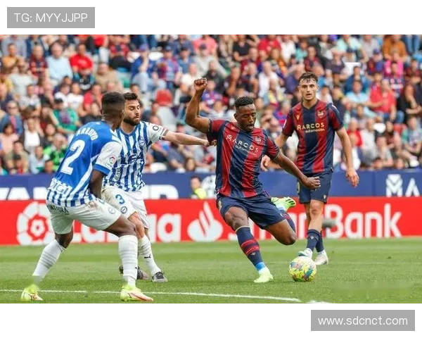 阿拉维斯本赛季表现稳健，竞争力增强值得关注