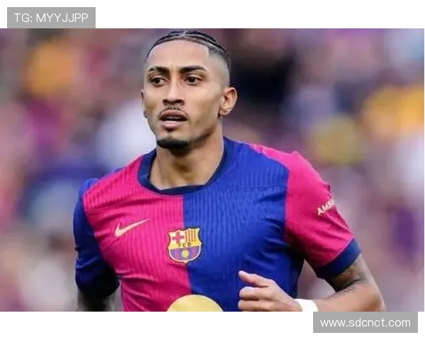 拉菲尼亚传球视野局限如何影响进攻组织